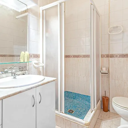 3 Bedroom Cozy In Apartment Torrevieja